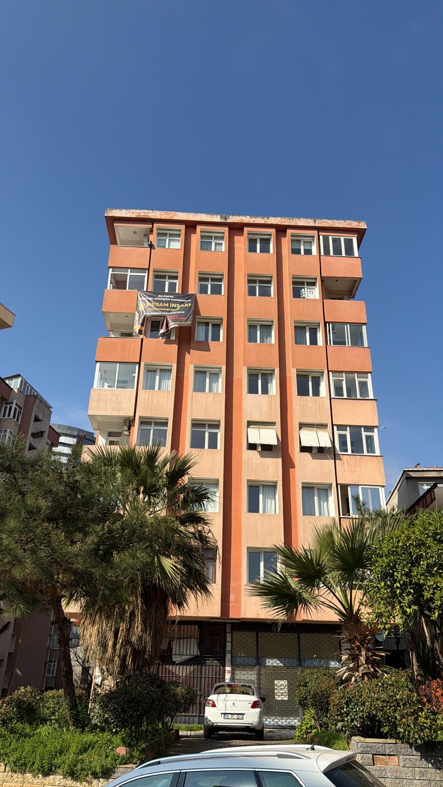 Kadıköy Palmiye Apartmanı